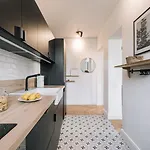 Katun - 1 A Trocadero *