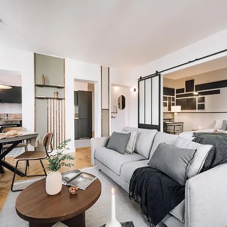 Katun - 1 à Trocadéro *